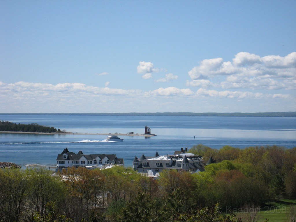 Mackinaw Island Area May 2008 0409.jpg - May 24 2008 a trip to Mackinac City for a 5 M race and a visit to Mackinac Island. A day to the UP, Paradise, Whitefish Point and Tahquamen Falls. This was followed by trips to Petoskey and Charlevoix.